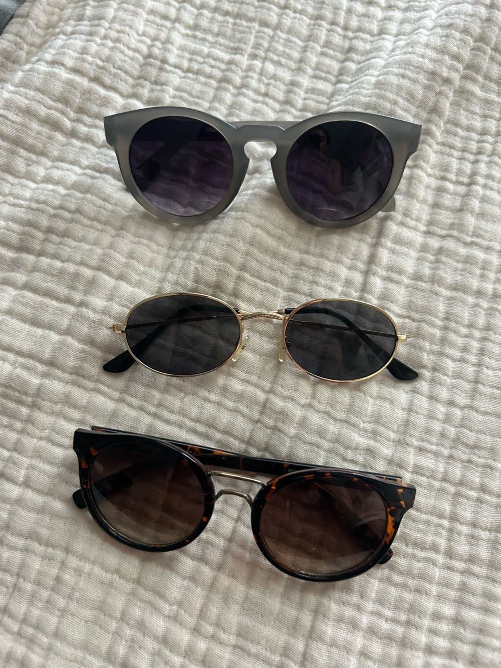 3 pairs of sunglasses Gold Oval Sunglasses with Black Lenses, gray and tortoise